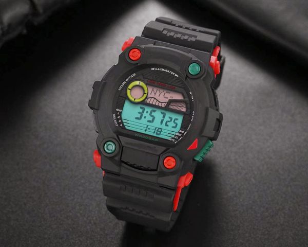 men's digital sports quartz watch full function solar waterproof world time led automatic lifting lamp oak series iced out watch, Slivery;brown
men's digital sports quartz watch full function solar waterproof world time led automatic lifting lamp oak series iced out watch, Slivery;brown