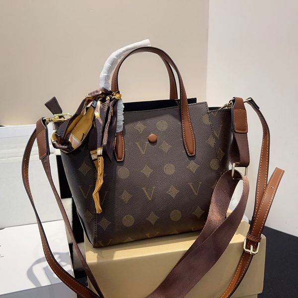 22ss new arrival women totes bags ladies luxury designer fashion clutch bag shoulder female purse wallet large capacity handbag
22ss new arrival women totes bags ladies luxury designer fashion clutch bag shoulder female purse wallet large capacity handbag