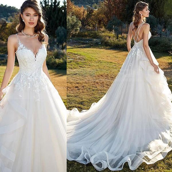 v neckline layer lace applique wedding dress with spaghetti straps beading court train vestido de noiva, White
v neckline layer lace applique wedding dress with spaghetti straps beading court train vestido de noiva, White