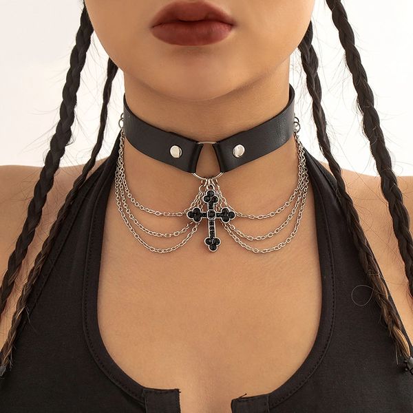 gothic black cross necklace y2k punk pendant necklace grunge tassels pu leather necklace for women jewelry accessories, Golden;silver
gothic black cross necklace y2k punk pendant necklace grunge tassels pu leather necklace for women jewelry accessories, Golden;silver
