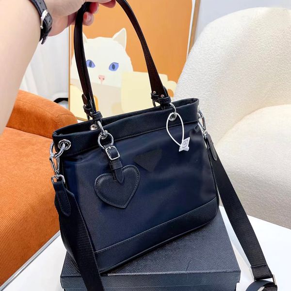 luxurys nylon quality man womens designers bags handbags hobo purses lady handbag crossbody shoulder totes fashion wallet bag p14
luxurys nylon quality man womens designers bags handbags hobo purses lady handbag crossbody shoulder totes fashion wallet bag p14