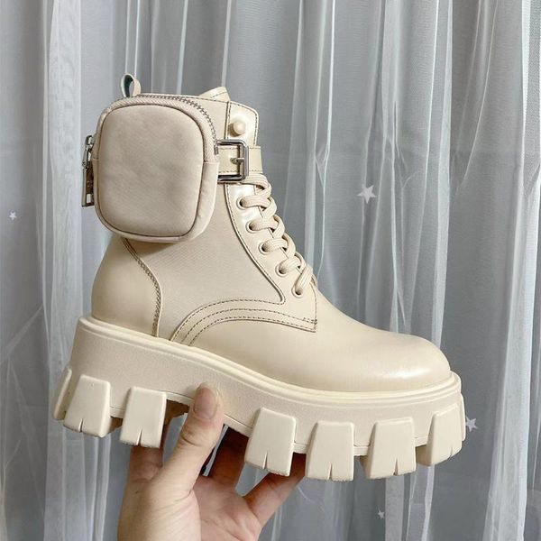 hot boot Ankle Women Designers Rois Martin Boots and Nylon Boot military inspired combat bouch attached to the with bags Luxury dress shoes booties size 35-42, 18
hot boot Ankle Women Designers Rois Martin Boots and Nylon Boot military inspired combat bouch attached to the with bags Luxury dress shoes booties size 35-42, 18