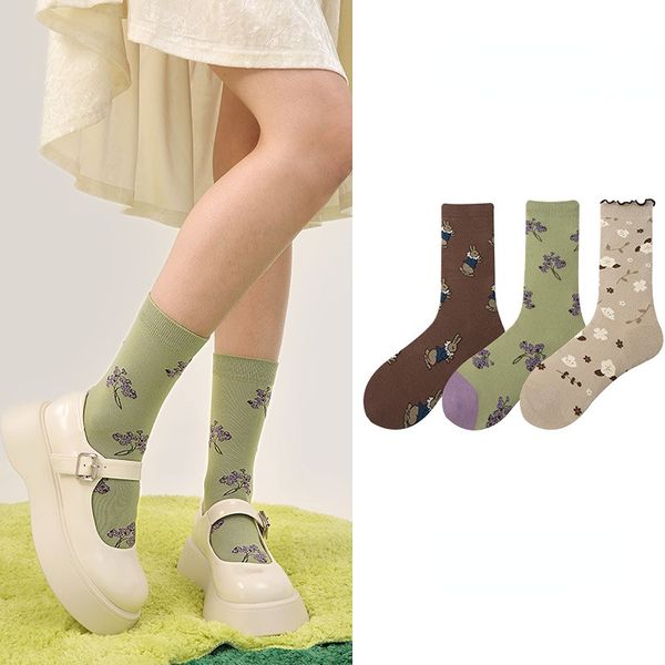 socks renaissance women autumn lovely wooden ear side medium tube flower women, Black;white
socks renaissance women autumn lovely wooden ear side medium tube flower women, Black;white