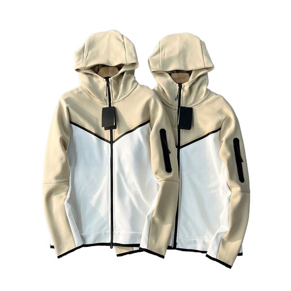 men jackets designer tracksuit hoodies splicing light khaki print logo jacket casual fashion street leisure tech fleece tracksuits long slee, Black;brown
men jackets designer tracksuit hoodies splicing light khaki print logo jacket casual fashion street leisure tech fleece tracksuits long slee, Black;brown