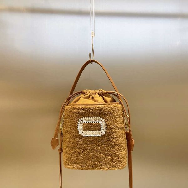 totes stuff sacks handbag female autumn winter rhinestone wool drawn bucket handheld one shoulder crossbody bag 221029
totes stuff sacks handbag female autumn winter rhinestone wool drawn bucket handheld one shoulder crossbody bag 221029