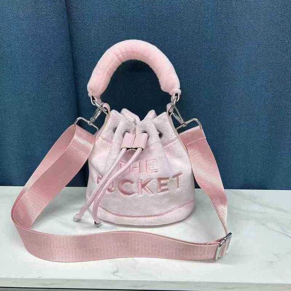 marc tote bag evening s totes women fashion faux fur bucket letter plush shoulder crossbody designer bagshopper handbags ladies winter handl
marc tote bag evening s totes women fashion faux fur bucket letter plush shoulder crossbody designer bagshopper handbags ladies winter handl
