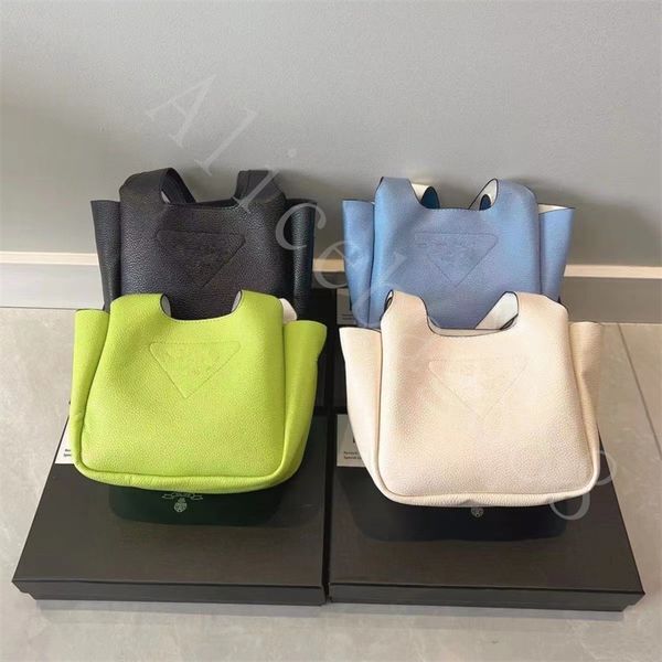 the totes bag soft leather mini size food basket open hanbags for women 4 color fashion bags 21.5cm
the totes bag soft leather mini size food basket open hanbags for women 4 color fashion bags 21.5cm