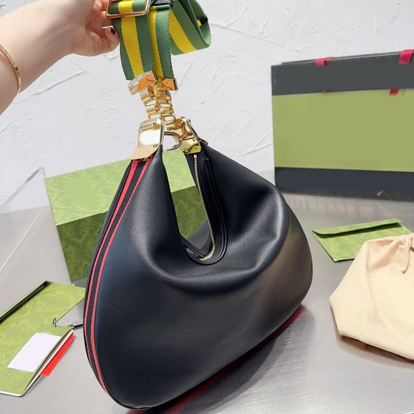 designer brand bag fashion shoulder bags bags pearl totes crossbody luxury handbags women letter purse phone wallet metallic
designer brand bag fashion shoulder bags bags pearl totes crossbody luxury handbags women letter purse phone wallet metallic