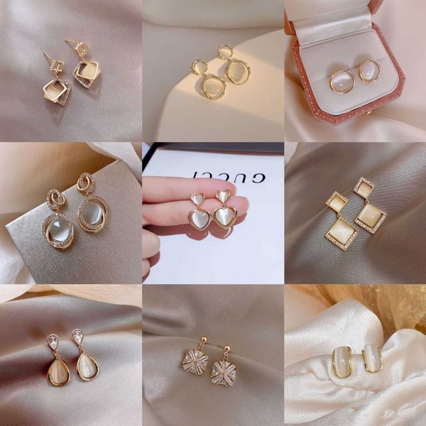 s925 silver needle charm small fragrant wind earrings cold light luxury high fashion celebrities, Golden
s925 silver needle charm small fragrant wind earrings cold light luxury high fashion celebrities, Golden