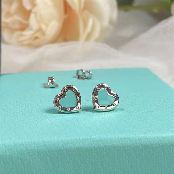 2022 fashion designer love stud earrings classic womens luxury exquisite workmanship elegant heart with pouch blue enamel earring 200h, Golden;silver
2022 fashion designer love stud earrings classic womens luxury exquisite workmanship elegant heart with pouch blue enamel earring 200h, Golden;silver