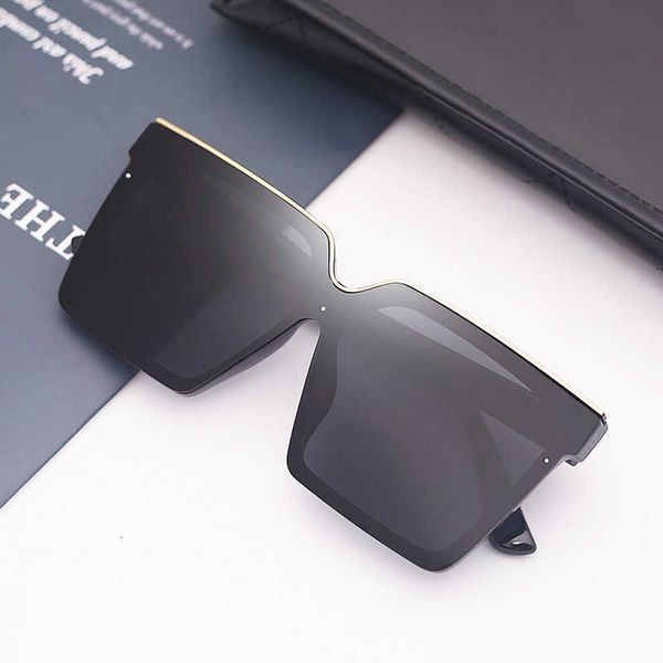 sunglasses new style square conjoined sunglasses men's and women's large frame rice nail street shooting glasses, White;black
sunglasses new style square conjoined sunglasses men's and women's large frame rice nail street shooting glasses, White;black