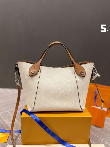 original quality genuine leather cattlehide brand shoulder bag designer crossbody luxury handbags messenger bags tote cross body 25cm cattle
original quality genuine leather cattlehide brand shoulder bag designer crossbody luxury handbags messenger bags tote cross body 25cm cattle