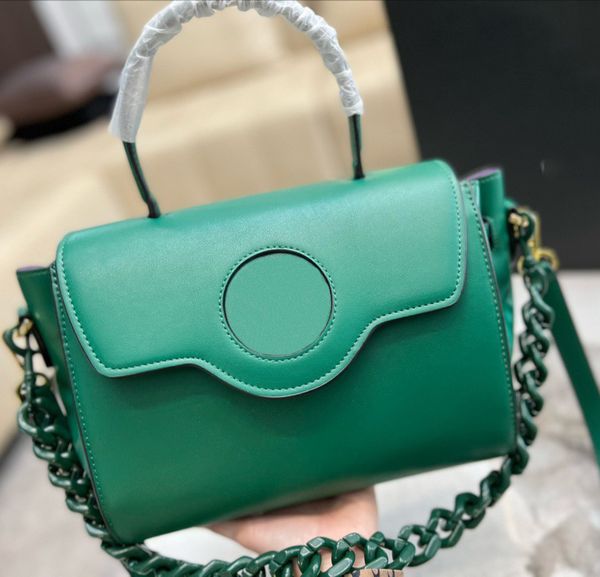 luxury shoulder bag designer women handbag fashion with thick chain lady temperament cross body bags 5a top
luxury shoulder bag designer women handbag fashion with thick chain lady temperament cross body bags 5a top