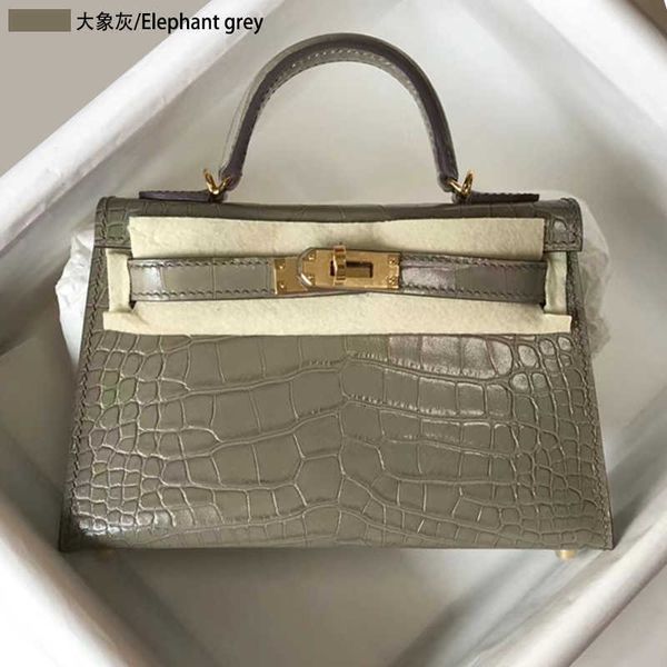 2023 luxurys classic portable hands outlet single bag designer mini crocodile second bags generation higquality shoulder kellies messenger l
2023 luxurys classic portable hands outlet single bag designer mini crocodile second bags generation higquality shoulder kellies messenger l