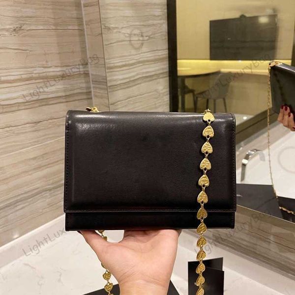 5a shoulder bag designer leather golden chain wallet quality tassel crossbody for women temperament classic famous brand shopping purses 221
5a shoulder bag designer leather golden chain wallet quality tassel crossbody for women temperament classic famous brand shopping purses 221