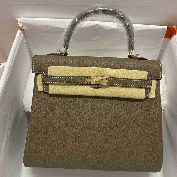 luxury herme handbags lady designer purse shoulder bag retro diagonal commuter tote female large-capacity first cowhide design portable rb7w
luxury herme handbags lady designer purse shoulder bag retro diagonal commuter tote female large-capacity first cowhide design portable rb7w
