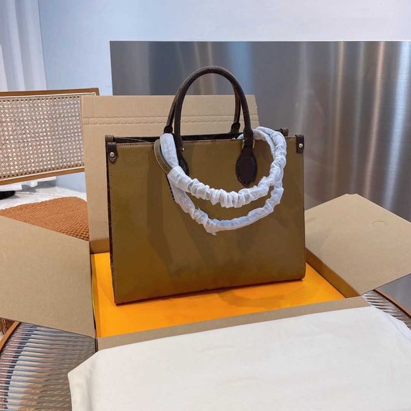 designer luxury women the tote bag fashion versatile handbags shoulder crossbody bags purse tories totes large capacity saddle wallets 7a z
designer luxury women the tote bag fashion versatile handbags shoulder crossbody bags purse tories totes large capacity saddle wallets 7a z