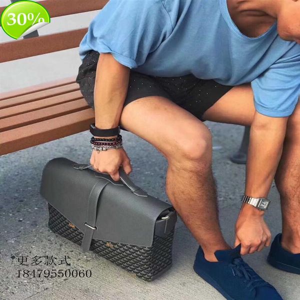2021 luxury designer mens faure le hand bag fish scale dogtooth male briefcase business clutch bags size 30x20cm219h
2021 luxury designer mens faure le hand bag fish scale dogtooth male briefcase business clutch bags size 30x20cm219h