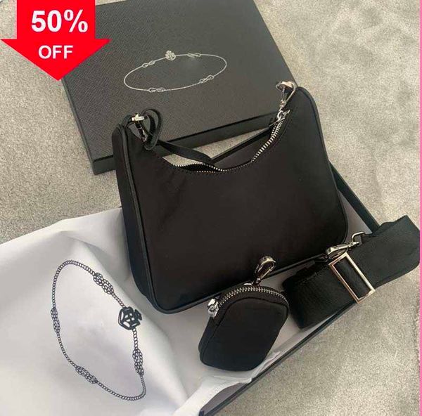 women's luxury designer single shoulder bags nylon handbag three-in-one selling fashion crossover bag factory low price direct sales
women's luxury designer single shoulder bags nylon handbag three-in-one selling fashion crossover bag factory low price direct sales