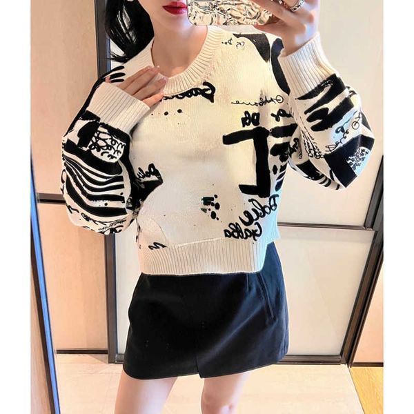 designer sweater letter flocking loose pullover weavers casual long sleeve round neck fashion top, White;black
designer sweater letter flocking loose pullover weavers casual long sleeve round neck fashion top, White;black