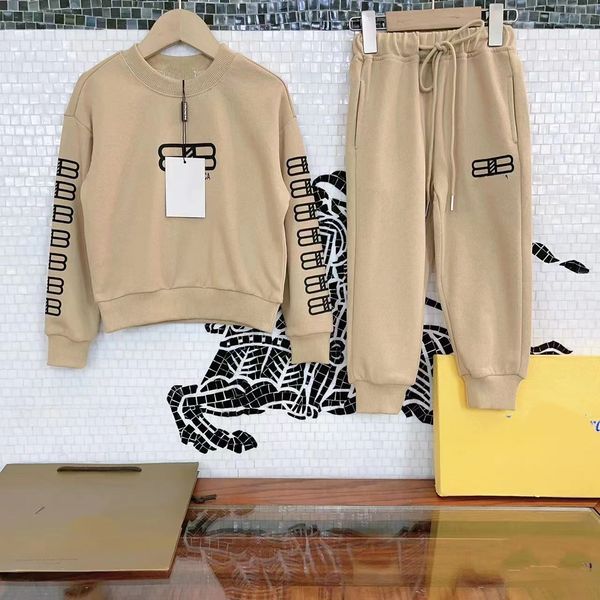 designer kid clothe set black color baby boys autumn sport suits hoodie and pants child girls clothing sets 100-150 cm, White
designer kid clothe set black color baby boys autumn sport suits hoodie and pants child girls clothing sets 100-150 cm, White
