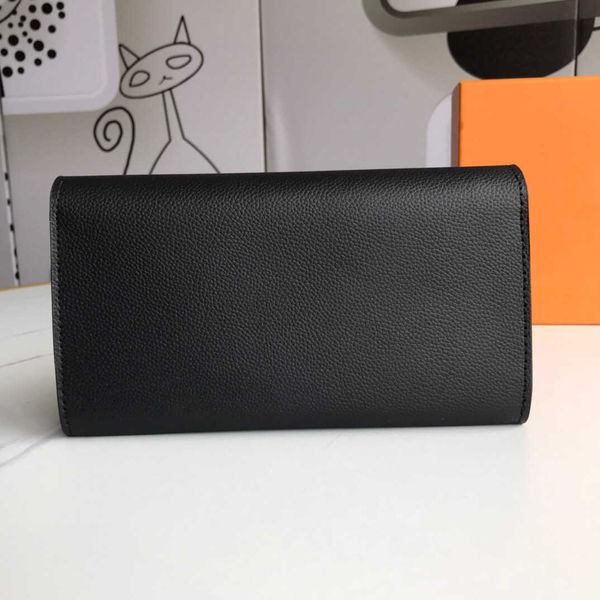 clutch bags 2022 flowers designer wallets luxurys mens womens leather bags trendy classic letters key coin purse original box plaid card hol
clutch bags 2022 flowers designer wallets luxurys mens womens leather bags trendy classic letters key coin purse original box plaid card hol