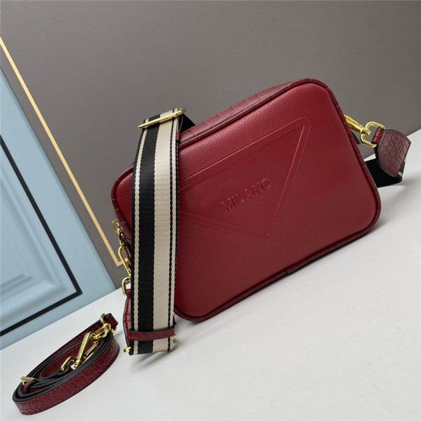 designer luxury leather camera p bags strap crossbody pochette shoulder bag deer and cow leather with crocodile pattern purses
designer luxury leather camera p bags strap crossbody pochette shoulder bag deer and cow leather with crocodile pattern purses