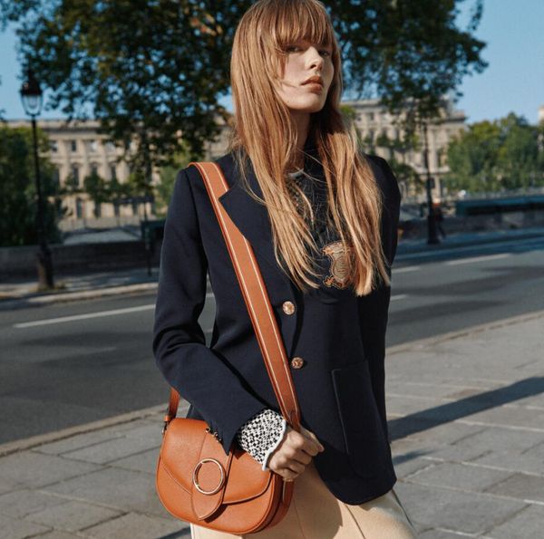 pont 9 soft mm pm bags 23ss spring circle classical designer handbag grained calfskin shoulder crossbody messenger purse monograms sunbeam s
pont 9 soft mm pm bags 23ss spring circle classical designer handbag grained calfskin shoulder crossbody messenger purse monograms sunbeam s