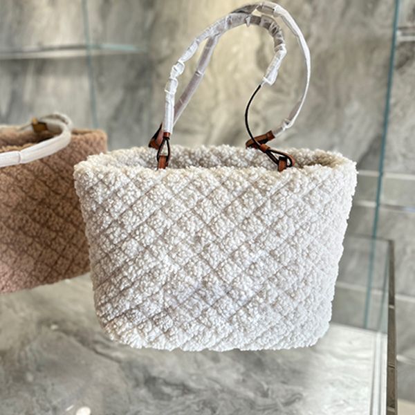 designer handbag shopping bags fashion totes lamb wool shoulder bag large capacity women's bags plush white handbags big purse warm clu
designer handbag shopping bags fashion totes lamb wool shoulder bag large capacity women's bags plush white handbags big purse warm clu