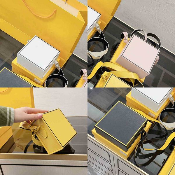 shopping bags three sizes fashion handbag shoulder leather designer brand crossbody box packs 220307
shopping bags three sizes fashion handbag shoulder leather designer brand crossbody box packs 220307