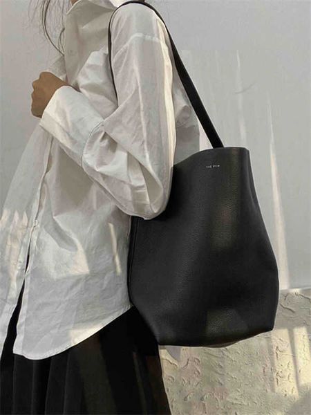 evening bags bag leather autumn and winter large capacity commuter one shoulder handheld tote women's small design bucket bag
evening bags bag leather autumn and winter large capacity commuter one shoulder handheld tote women's small design bucket bag