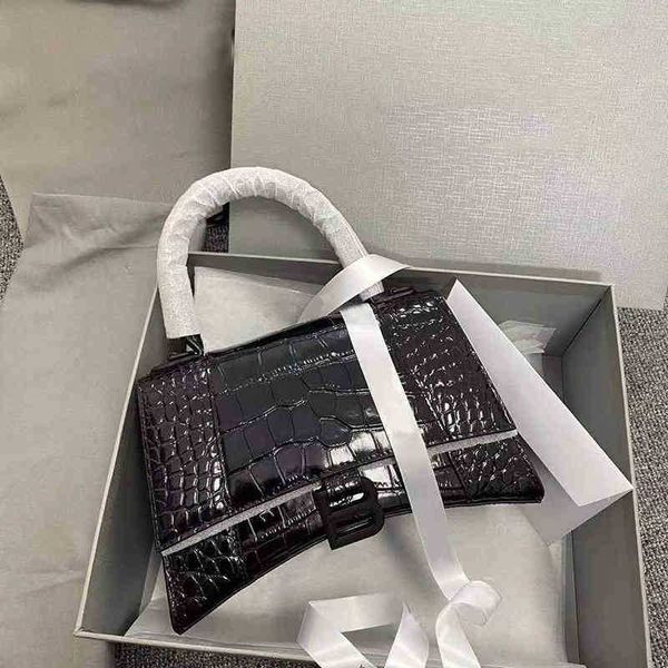 designer bbalencigas classic handbags shoulder b bags 2022 women's crocodile hourglass leather family diagonal cross
designer bbalencigas classic handbags shoulder b bags 2022 women's crocodile hourglass leather family diagonal cross