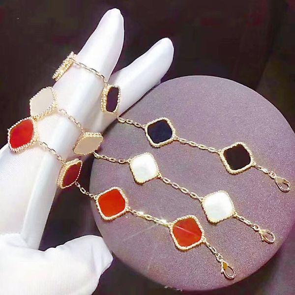deluxe 4leaf grass bracelet chain designer bracelet 18k gold gifts for european and american lovers 316l stainless steel, Black
deluxe 4leaf grass bracelet chain designer bracelet 18k gold gifts for european and american lovers 316l stainless steel, Black