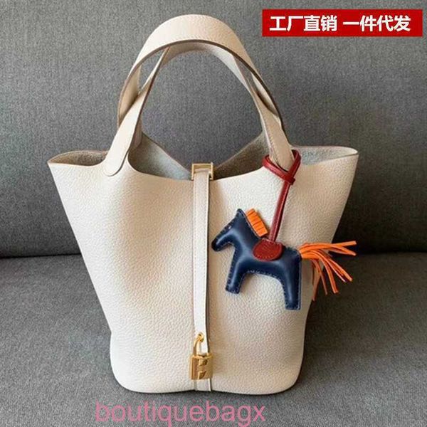 designers herme bag womens picotin lock handbags tote handbag 2022 new layer litchibagrain kraft vegetable sket fashion one shoulder port
designers herme bag womens picotin lock handbags tote handbag 2022 new layer litchibagrain kraft vegetable sket fashion one shoulder port