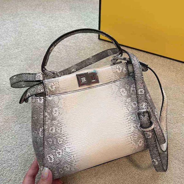 evening bags totes snake pattern designer tote bag women elegant handbags crossbody large capacity lady shopping 220902
evening bags totes snake pattern designer tote bag women elegant handbags crossbody large capacity lady shopping 220902