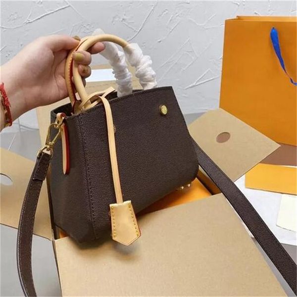 classics evening bags large capacity tote bag shoulder shopping bags designer luxury letter printing fashion women handbags purse
classics evening bags large capacity tote bag shoulder shopping bags designer luxury letter printing fashion women handbags purse