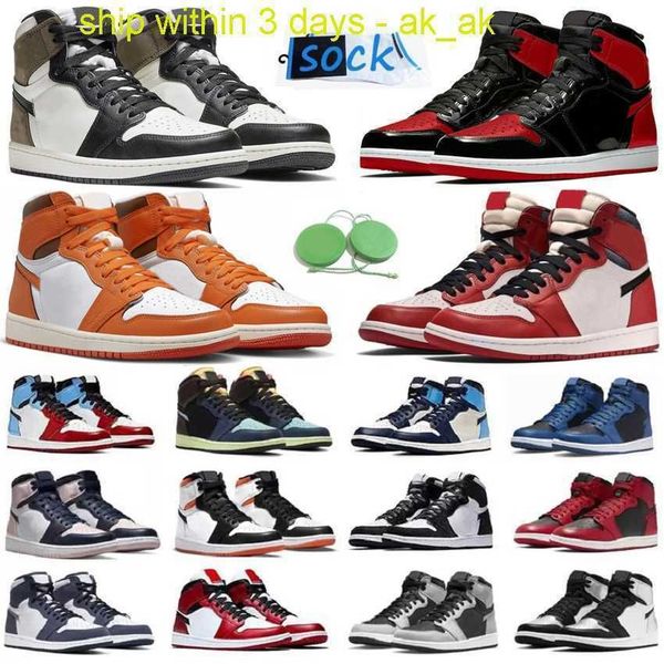 ship within 3days basketball shoes trainers sports sneakers dark mocha pine green rebellionaire grey fog 1 1s mens sneaker chicago reimagine
ship within 3days basketball shoes trainers sports sneakers dark mocha pine green rebellionaire grey fog 1 1s mens sneaker chicago reimagine