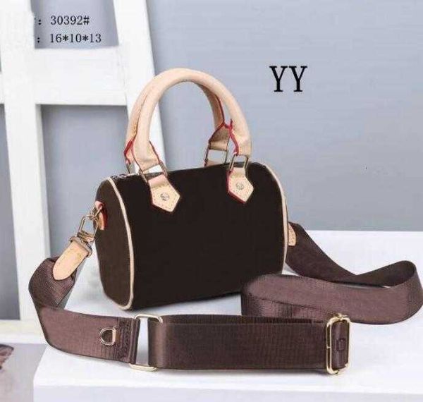 bags 2022 designer crossbodys s speedys hands women genuine shoulder leather canvas strap mini tote bag
bags 2022 designer crossbodys s speedys hands women genuine shoulder leather canvas strap mini tote bag