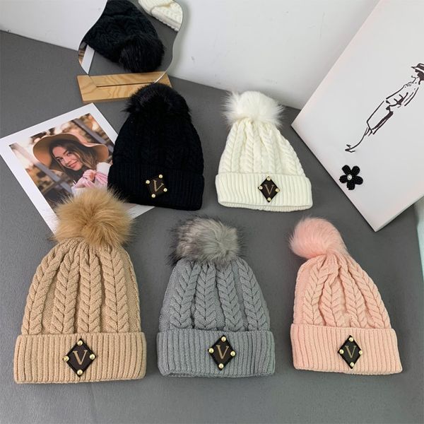 

Cute Hairball Knitted Hat Designer Winter Beanie Cap Warm Skull Hats for Man Woman 5 Colors, C1