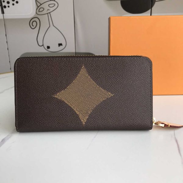 clutch bags 2023 flowers luxurys wallets luxurys men women leather bags trendy classic letters key coin purse original box plaid card holder
clutch bags 2023 flowers luxurys wallets luxurys men women leather bags trendy classic letters key coin purse original box plaid card holder