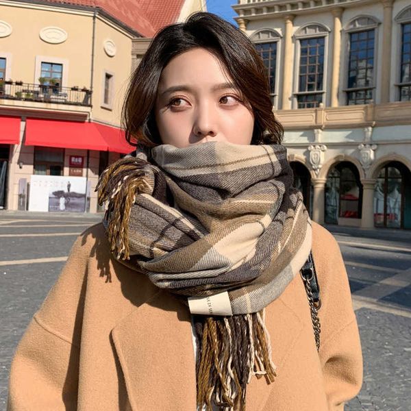 2022 scarf female autumn winter korean version versatile lattice thickened student couple scarf male imitation cashmere warm, Blue;gray
2022 scarf female autumn winter korean version versatile lattice thickened student couple scarf male imitation cashmere warm, Blue;gray