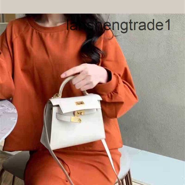 herme women second designer handbags bag generation high sense leather french large hand messenger 2022 fashion mini autumn and winter 1xr4
herme women second designer handbags bag generation high sense leather french large hand messenger 2022 fashion mini autumn and winter 1xr4