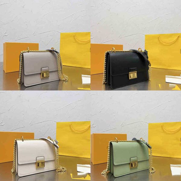 shopping bags designer brand chain lock small square women handbag shoulder leather luxury crossbody female purses 220307
shopping bags designer brand chain lock small square women handbag shoulder leather luxury crossbody female purses 220307