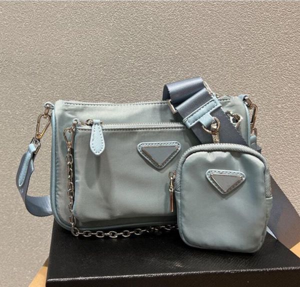luxurys designer nylon crossbody 2022 shoulder bag womens mens 3 in 1 chest bag classic casual messenger bags fashion luxury cross body
luxurys designer nylon crossbody 2022 shoulder bag womens mens 3 in 1 chest bag classic casual messenger bags fashion luxury cross body
