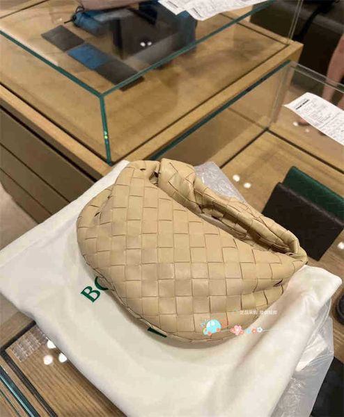 bottegas venetta bag designer bags bottegas luxury bags woman's fashion handbag woven women's bag jodie mini knotted armpit handba
bottegas venetta bag designer bags bottegas luxury bags woman's fashion handbag woven women's bag jodie mini knotted armpit handba