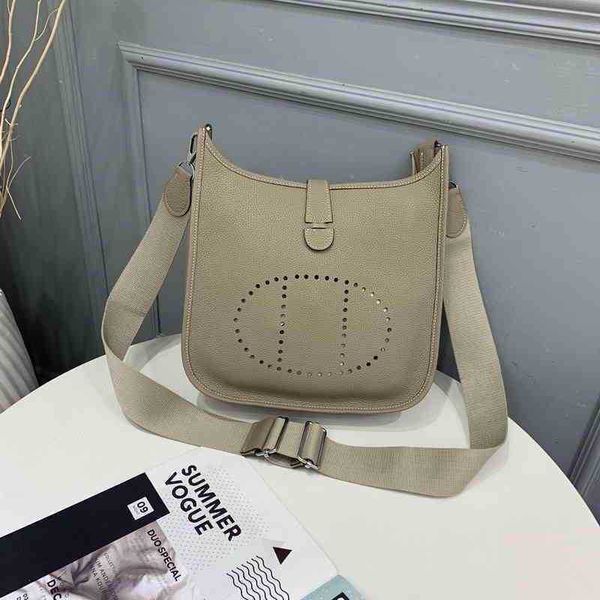 luxury designer h handbags autumn and winter h home new layer cowhide shrunk leather togo pattern evelyn women's 8yr3
luxury designer h handbags autumn and winter h home new layer cowhide shrunk leather togo pattern evelyn women's 8yr3