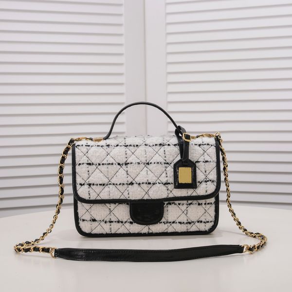 womens handbag autumn and winter new woolen messenger bag shoulder messenger bag chain bag
womens handbag autumn and winter new woolen messenger bag shoulder messenger bag chain bag
