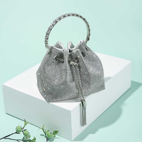 hand diamond full diamond bucket women's vegetable basket 2022 small crowd texture cross body handbag tassels
hand diamond full diamond bucket women's vegetable basket 2022 small crowd texture cross body handbag tassels