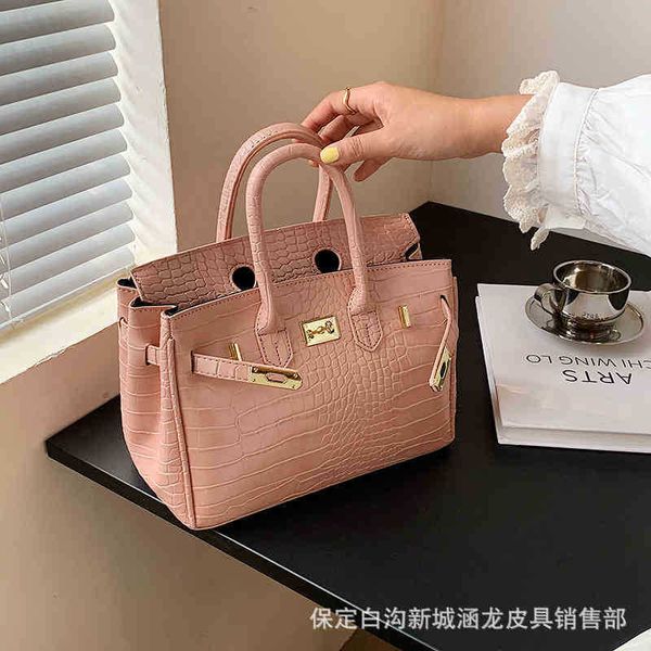 herme bag birkins crocodile tote messenger women's large capacity new fashion one shoulder handbag
herme bag birkins crocodile tote messenger women's large capacity new fashion one shoulder handbag