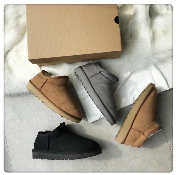 women's slip-on slippers boots classic designer woman warm cotton slipper boots chestnut genuine suede leather, Black
women's slip-on slippers boots classic designer woman warm cotton slipper boots chestnut genuine suede leather, Black